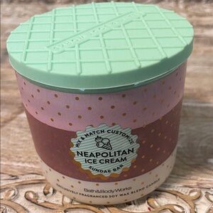 Bath & Body Works Neapolitan Ice Cream Candle - Mint, Pink, and Brown